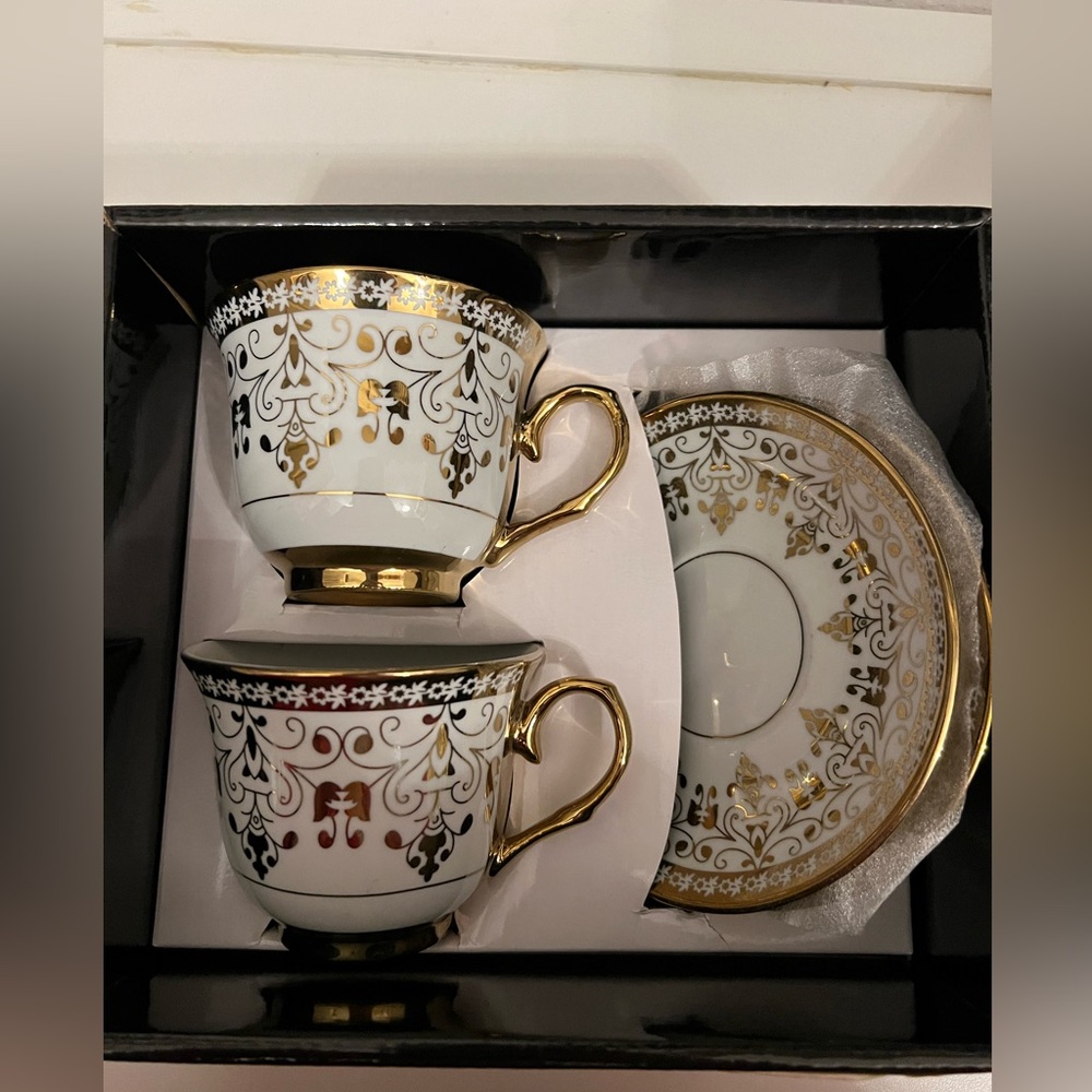 Elegant Gold and white  Tea Cup Set